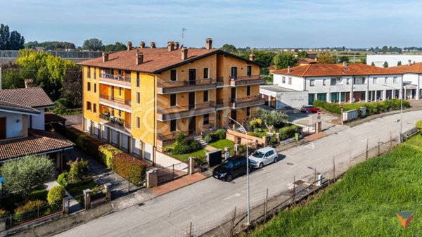 appartamento in vendita a Motteggiana