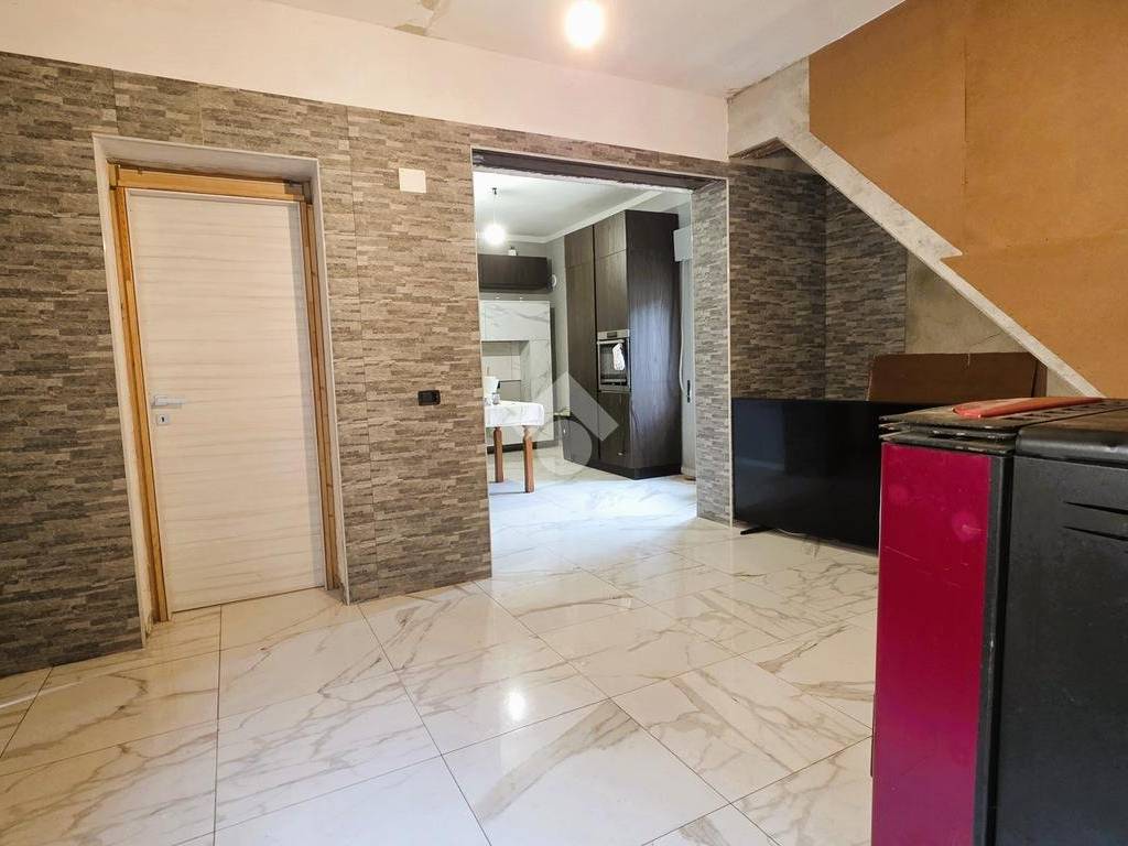 casa indipendente in vendita a Motteggiana in zona Villa Saviola