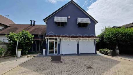 casa indipendente in vendita a Motteggiana in zona Villa Saviola