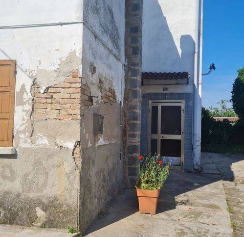 casa indipendente in vendita a Motteggiana in zona Torricella