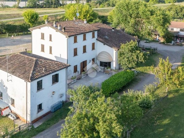 casa indipendente in vendita a Motteggiana in zona Torricella