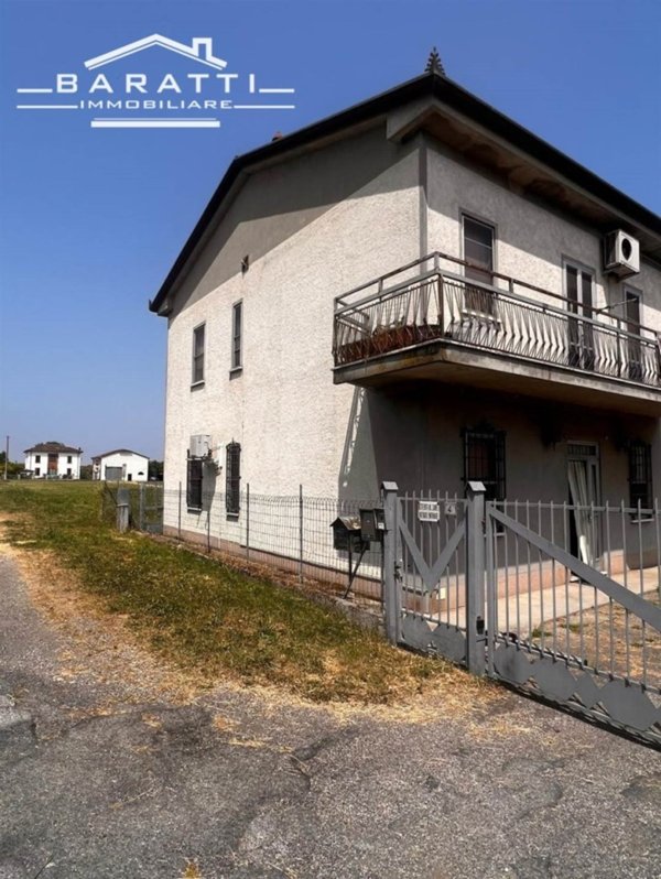 casa indipendente in vendita a Motteggiana in zona Torricella