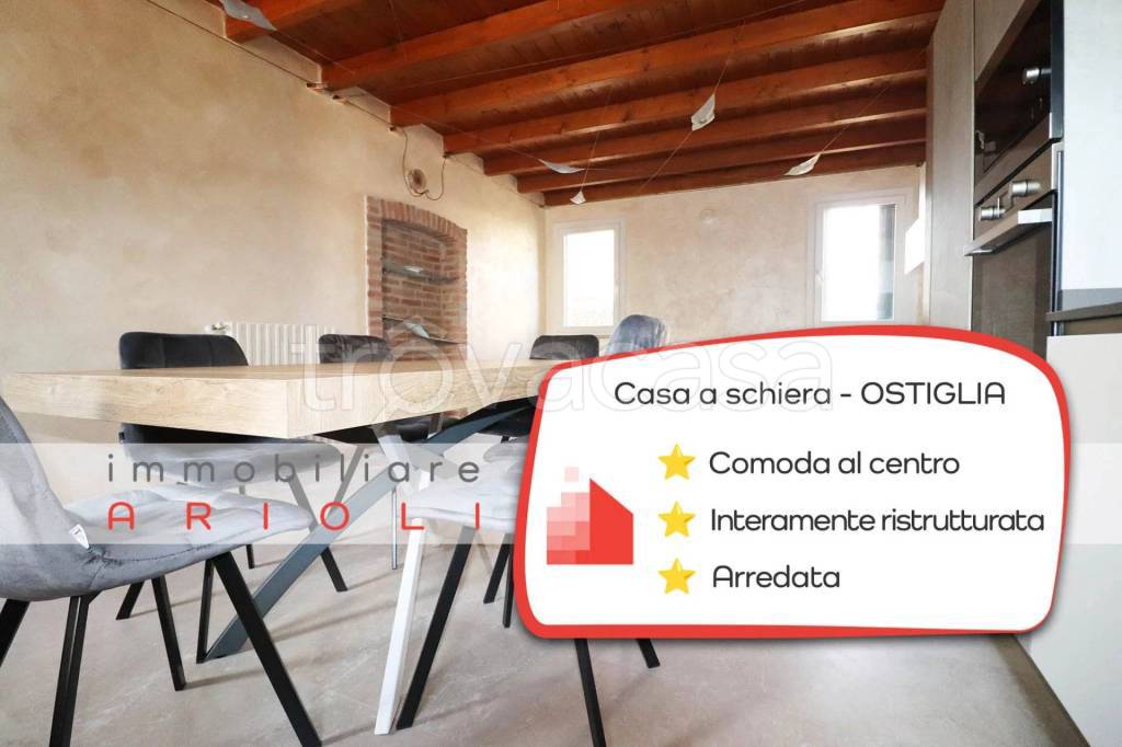 casa indipendente in vendita ad Ostiglia
