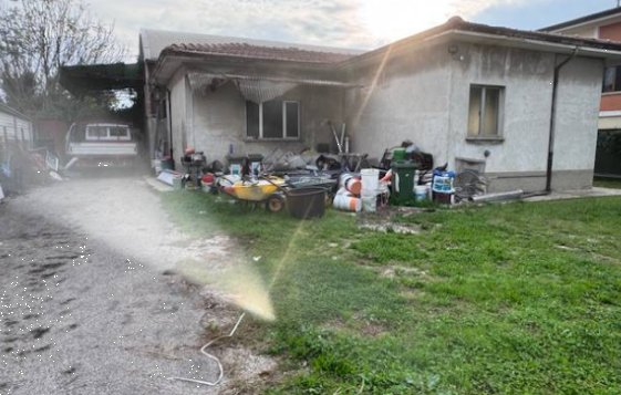 capannone in vendita ad Ostiglia
