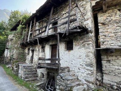 casa indipendente in vendita ad Ostiglia