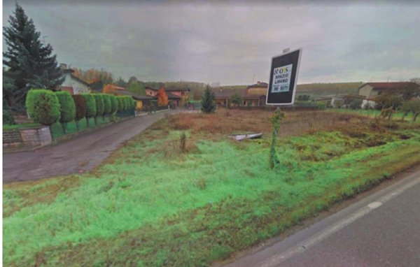 terreno edificabile in vendita ad Ostiglia