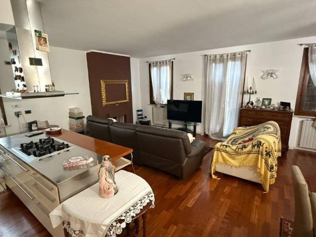 appartamento in vendita ad Ostiglia