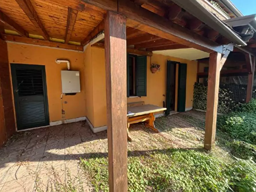 casa indipendente in vendita ad Ostiglia