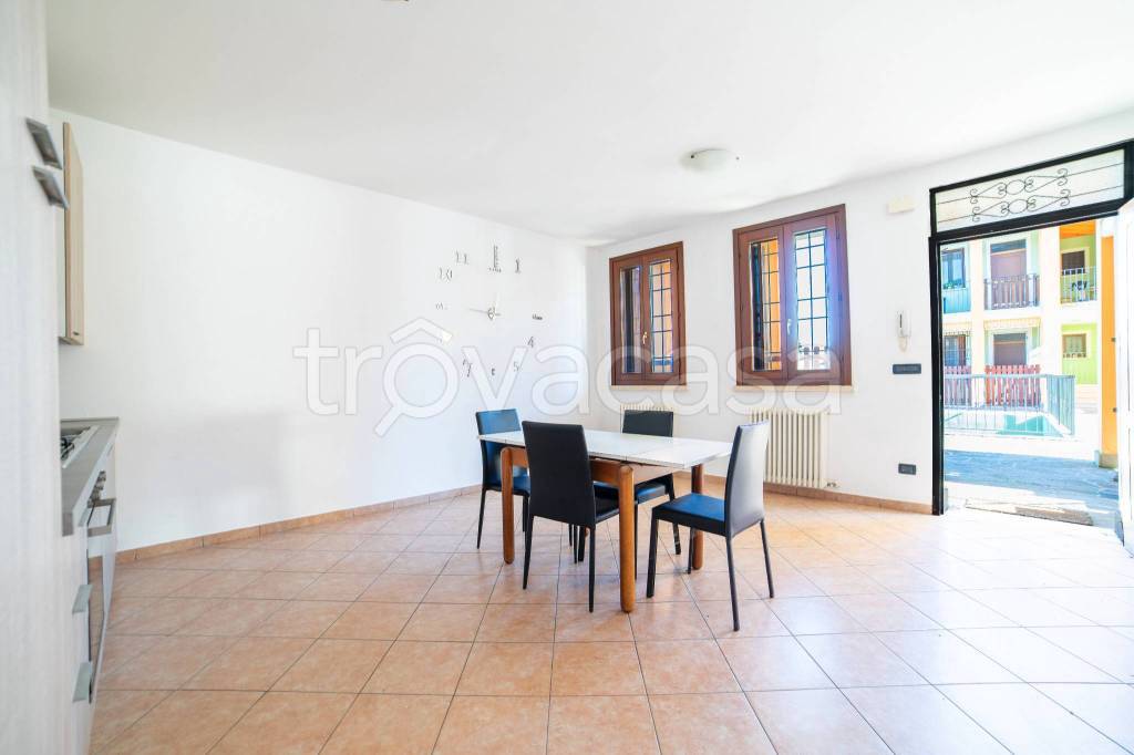 appartamento in vendita ad Ostiglia