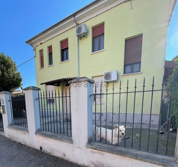 appartamento in vendita ad Ostiglia