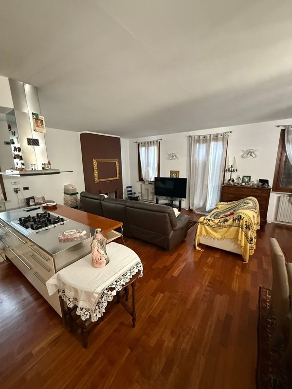 appartamento in vendita ad Ostiglia