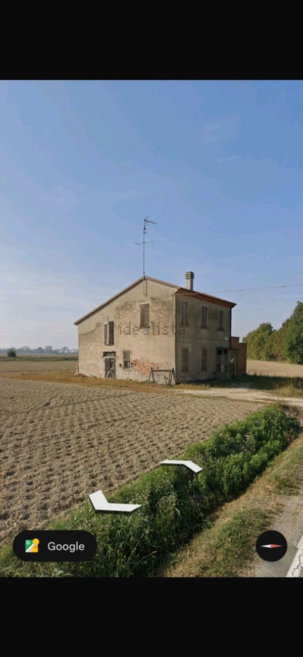 casa indipendente in vendita ad Ostiglia