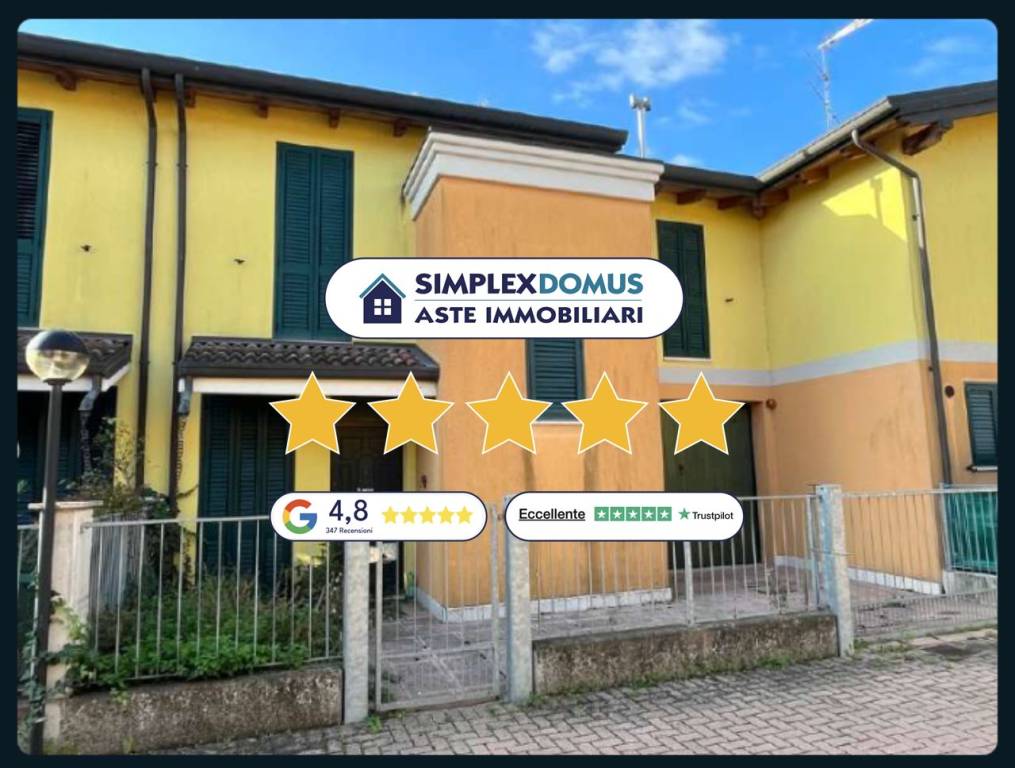 casa indipendente in vendita ad Ostiglia