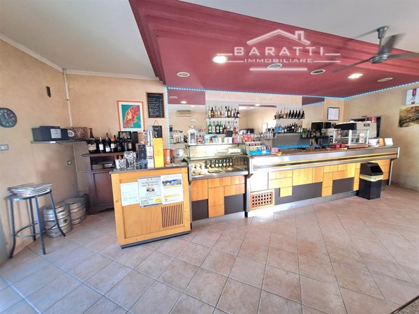 negozio in vendita ad Ostiglia