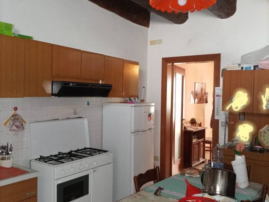 casa indipendente in vendita ad Ostiglia in zona Calandre