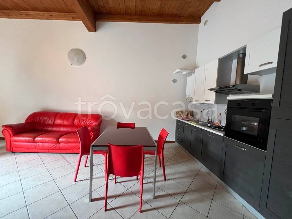 appartamento in vendita ad Ostiglia in zona Bugno San Romano