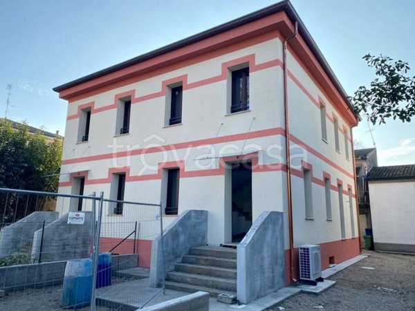 casa indipendente in vendita a Pegognaga