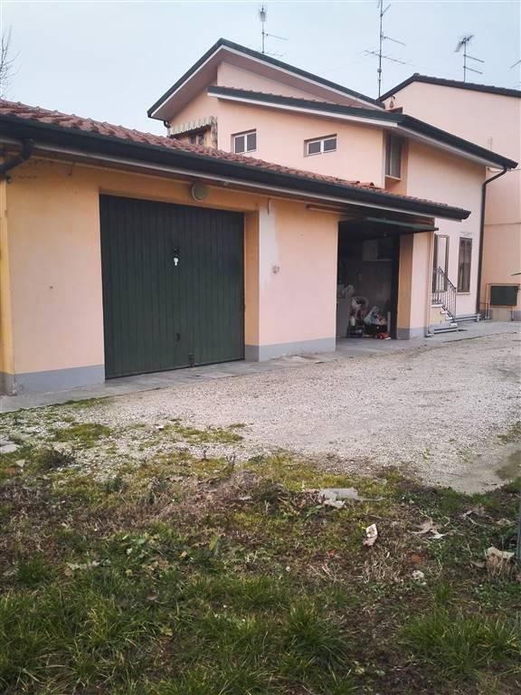 appartamento in vendita a Pegognaga in zona Polesine