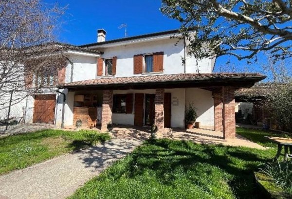 pentavano in vendita a Pegognaga