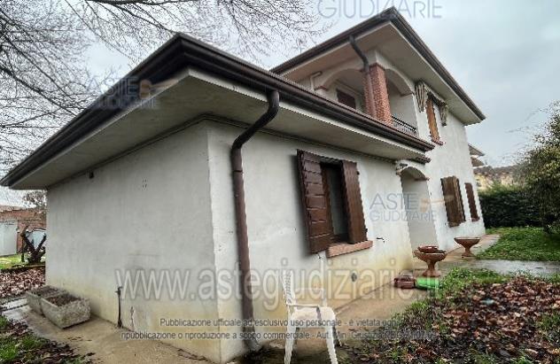 casa indipendente in vendita a Pegognaga