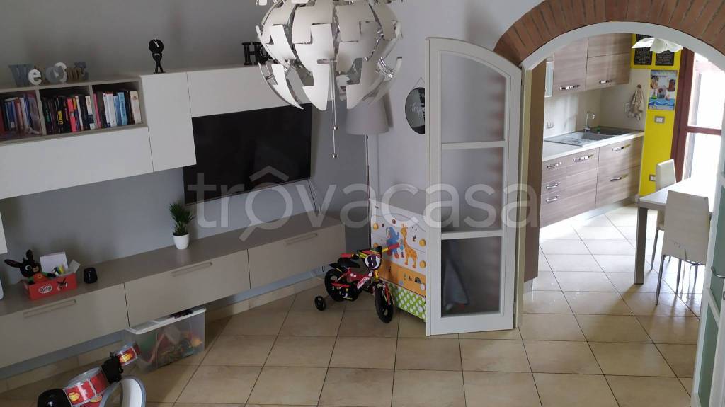 casa indipendente in vendita a Pegognaga