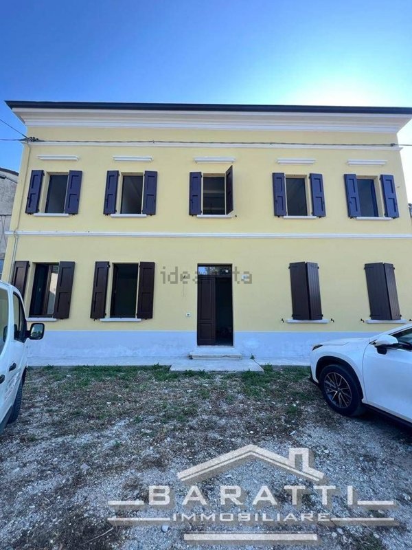 casa indipendente in vendita a Pegognaga