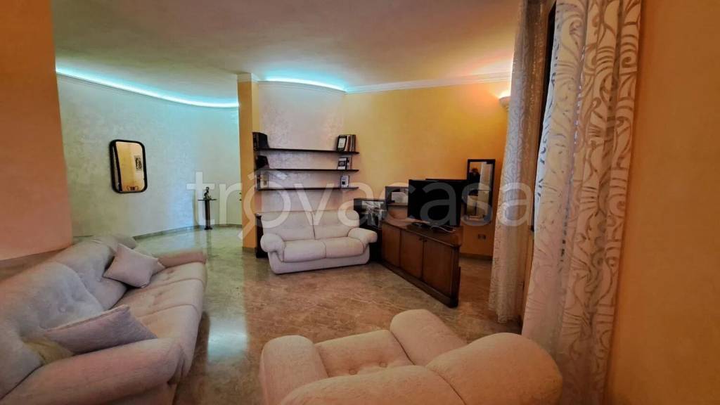 casa indipendente in vendita a Pegognaga