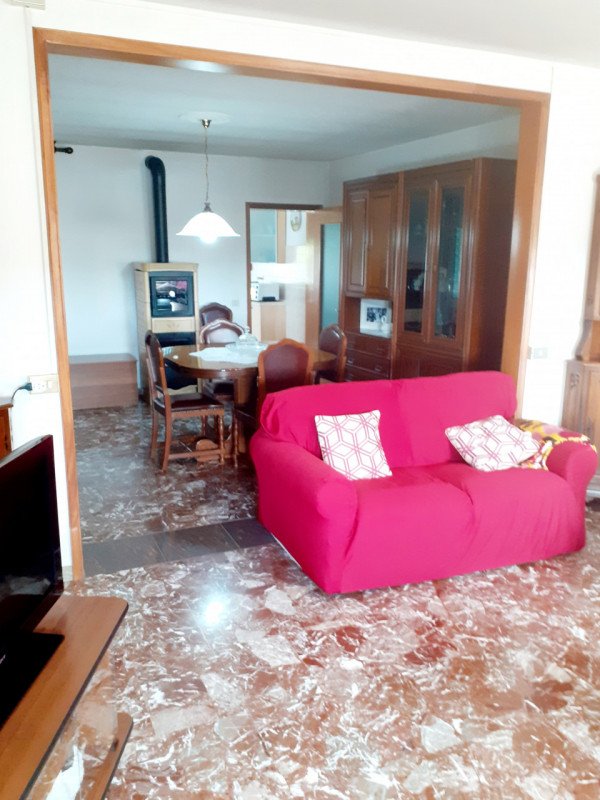 casa indipendente in vendita a Pegognaga in zona Polesine