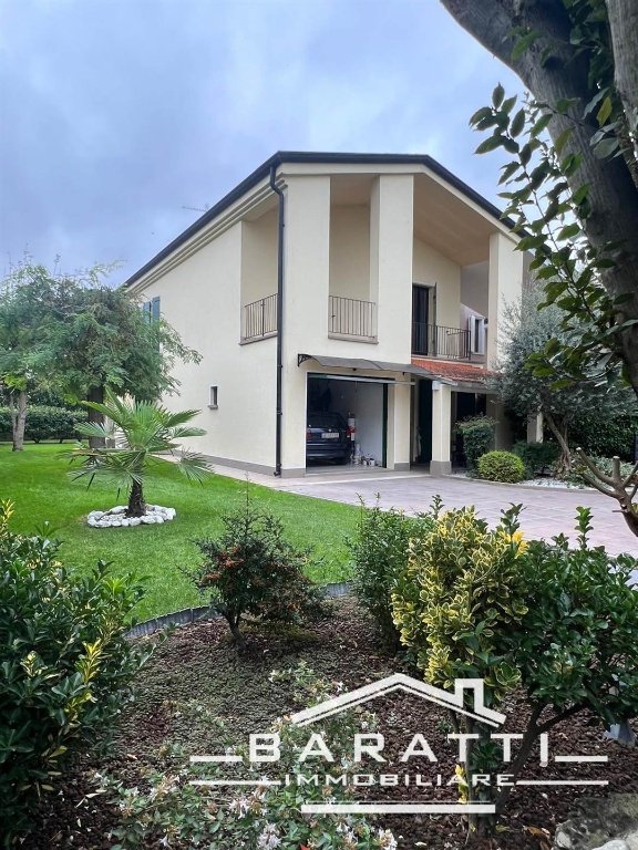 casa indipendente in vendita a Pegognaga