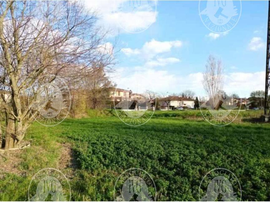 terreno edificabile in vendita a Pegognaga