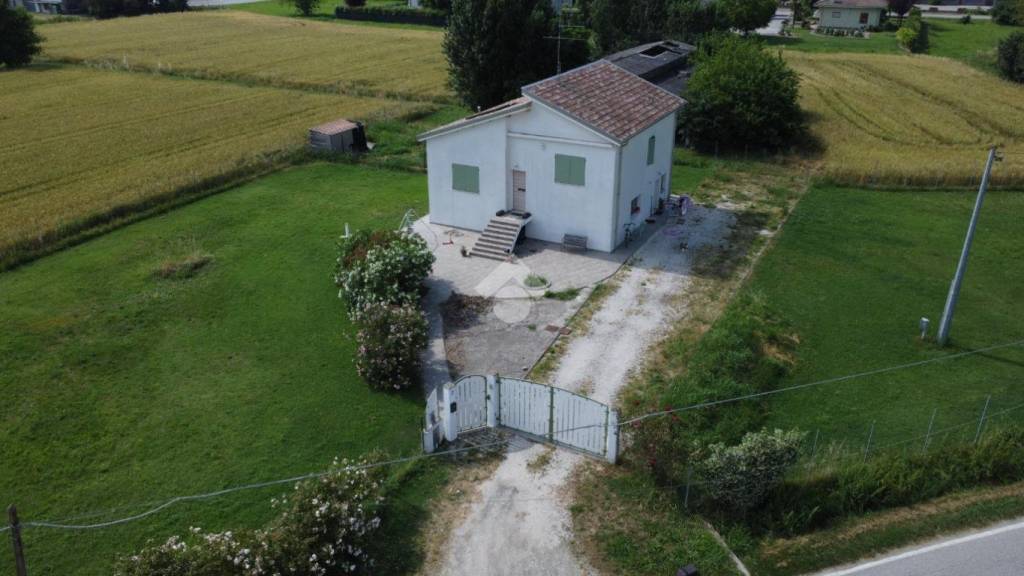 casa indipendente in vendita a Pegognaga