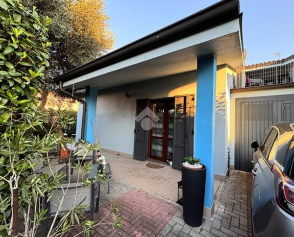 casa indipendente in vendita a Pegognaga