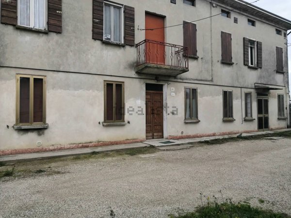 casa indipendente in vendita a Pegognaga
