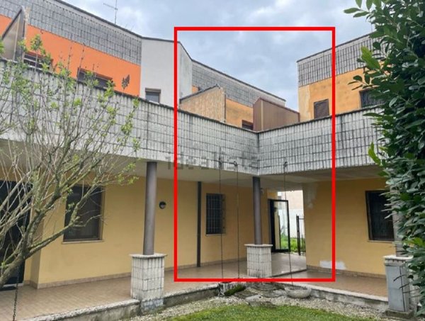 casa indipendente in vendita a Pegognaga