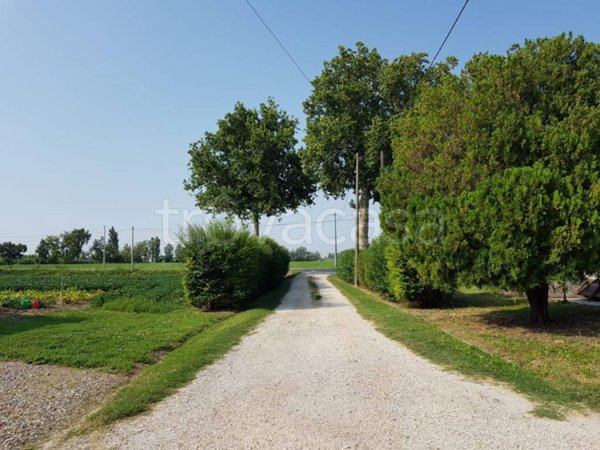 casa indipendente in vendita a Pegognaga in zona Galvagnina