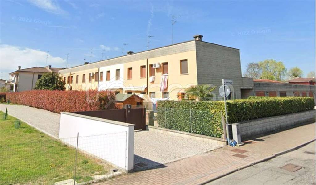 casa indipendente in vendita a Pegognaga