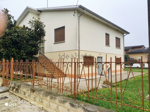 casa indipendente in vendita a Pegognaga