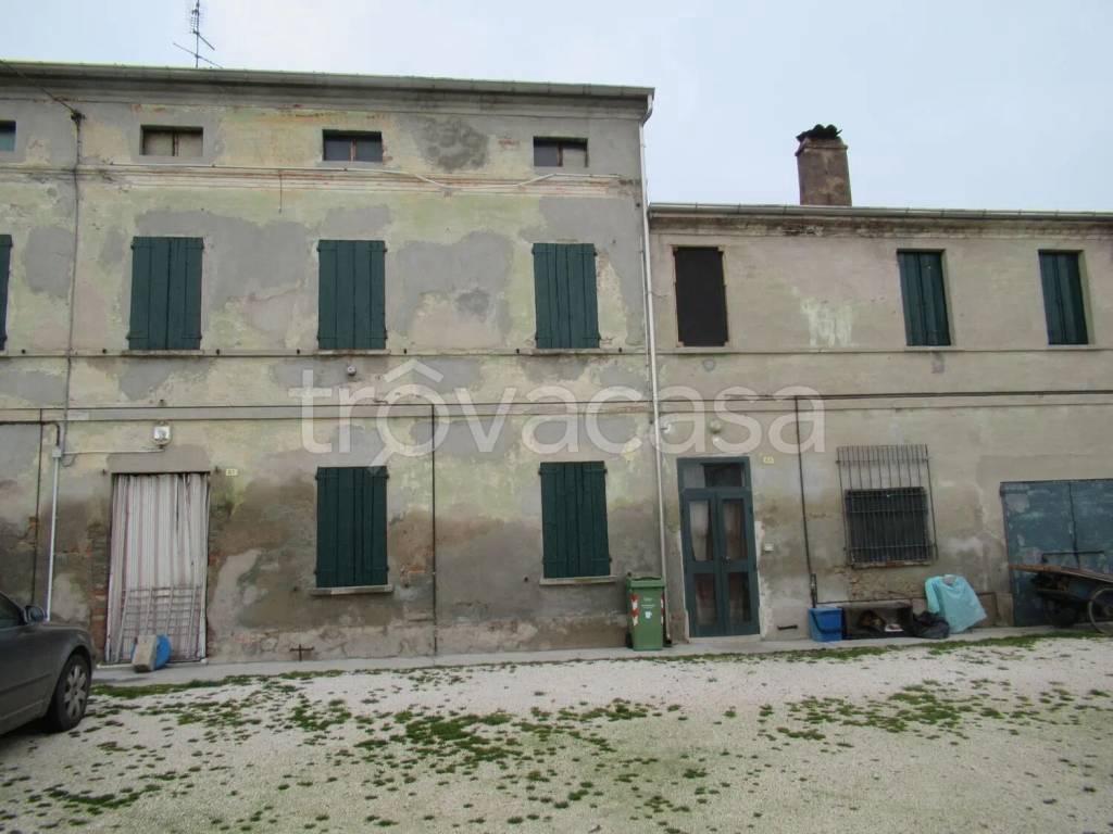 casa indipendente in vendita a Pegognaga