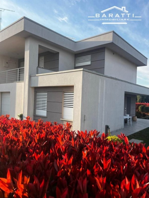 casa indipendente in vendita a Pegognaga