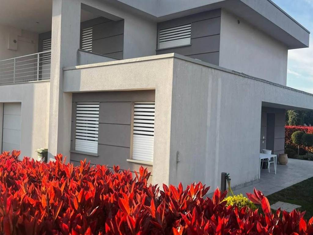 casa indipendente in vendita a Pegognaga