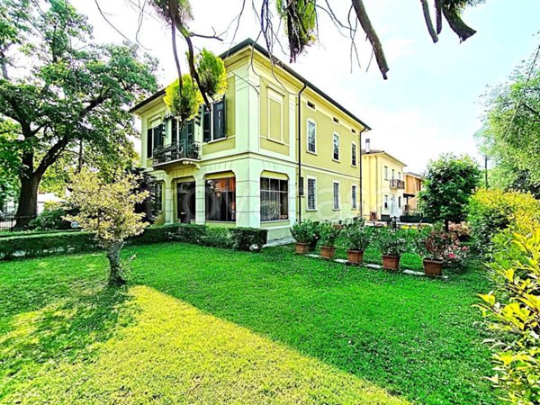 casa indipendente in vendita a Pegognaga