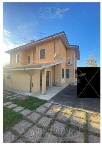 casa indipendente in vendita a Pegognaga