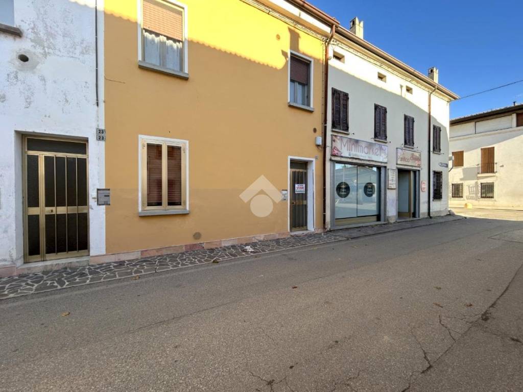 appartamento in vendita a Piubega