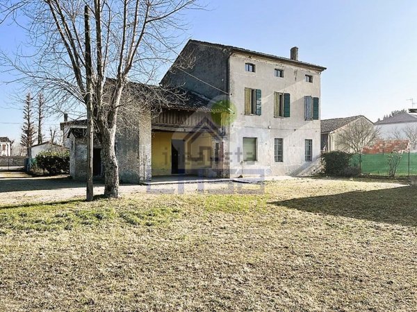pentavano in vendita a Piubega