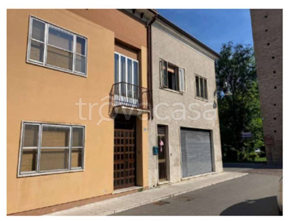 casa indipendente in vendita a Piubega