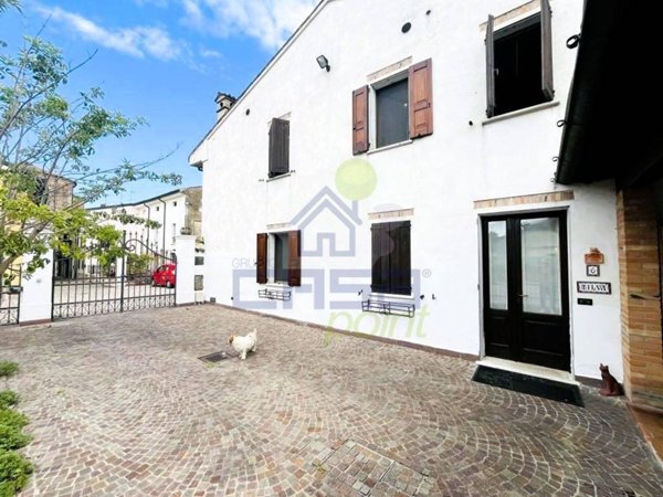 casa indipendente in vendita a Piubega
