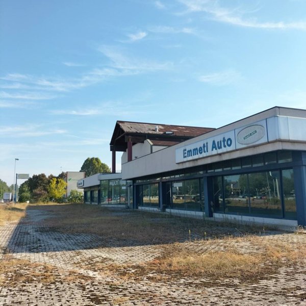 negozio in vendita a Poggio Rusco