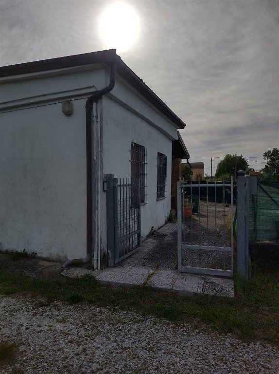 casa indipendente in vendita a Poggio Rusco