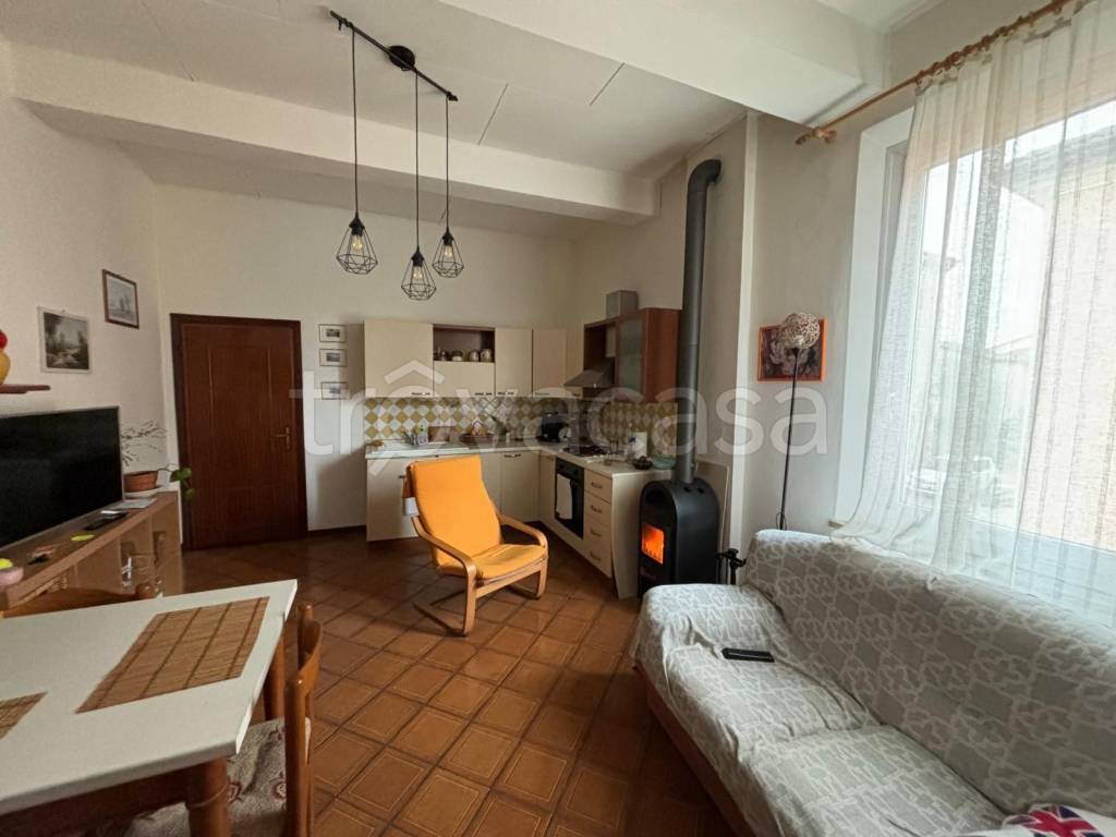 casa indipendente in vendita a Poggio Rusco