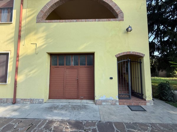 casa indipendente in vendita a Poggio Rusco